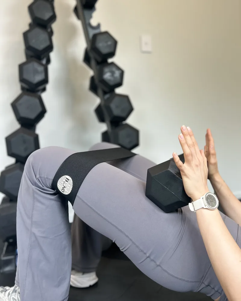Online coaching - training at home on a mat